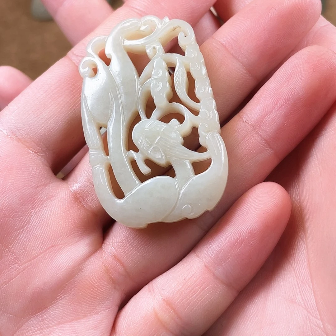 和田玉（糖玉）未镶嵌颈饰