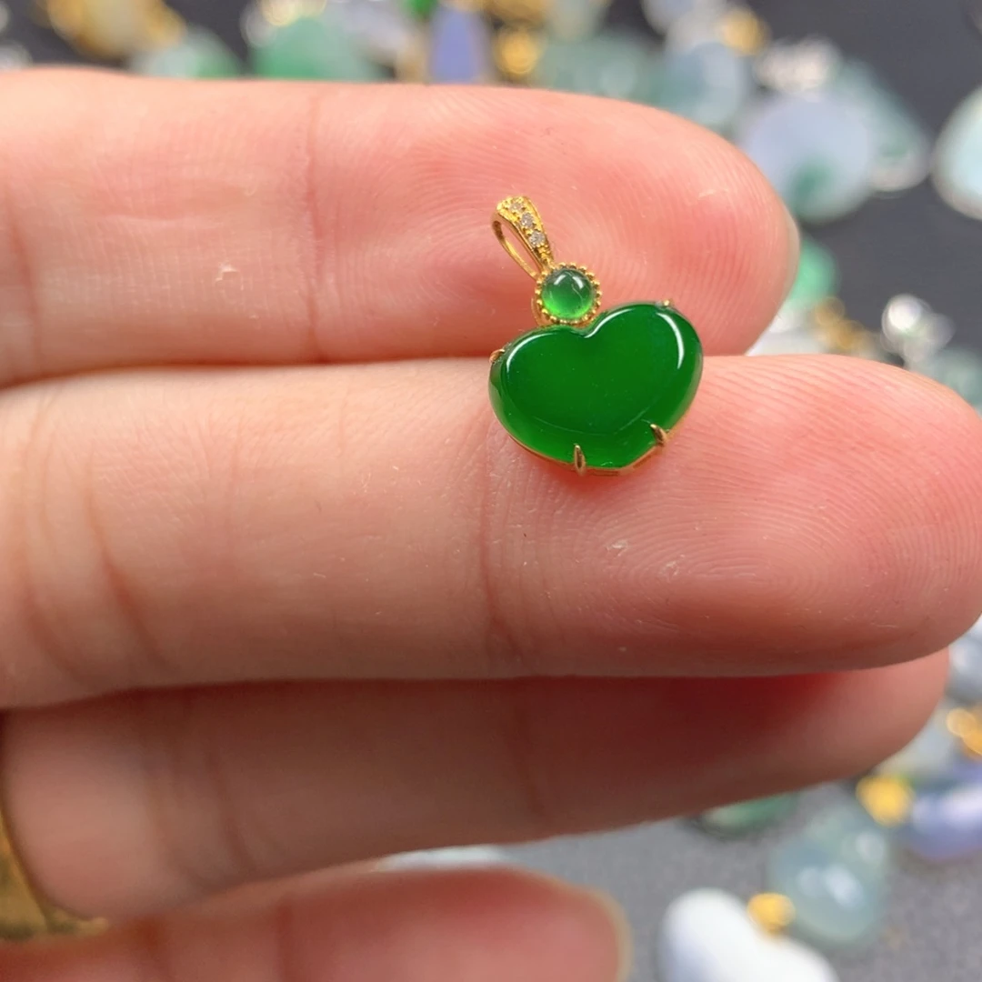 【闪购商品】翡翠颈饰18K金镶嵌翡翠