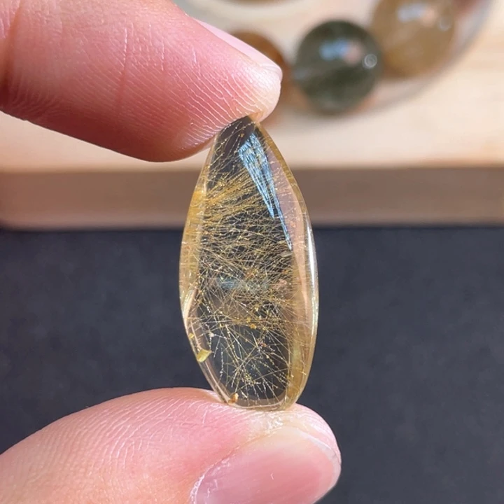 未镶嵌颈饰水晶画*