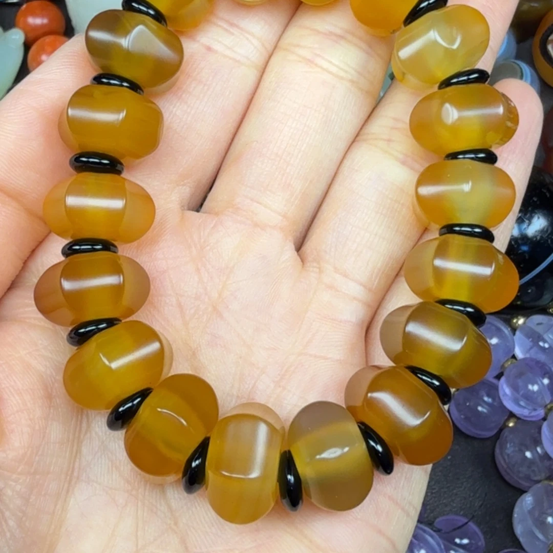 阿***杰玛瑙/玉髓未镶嵌颈饰