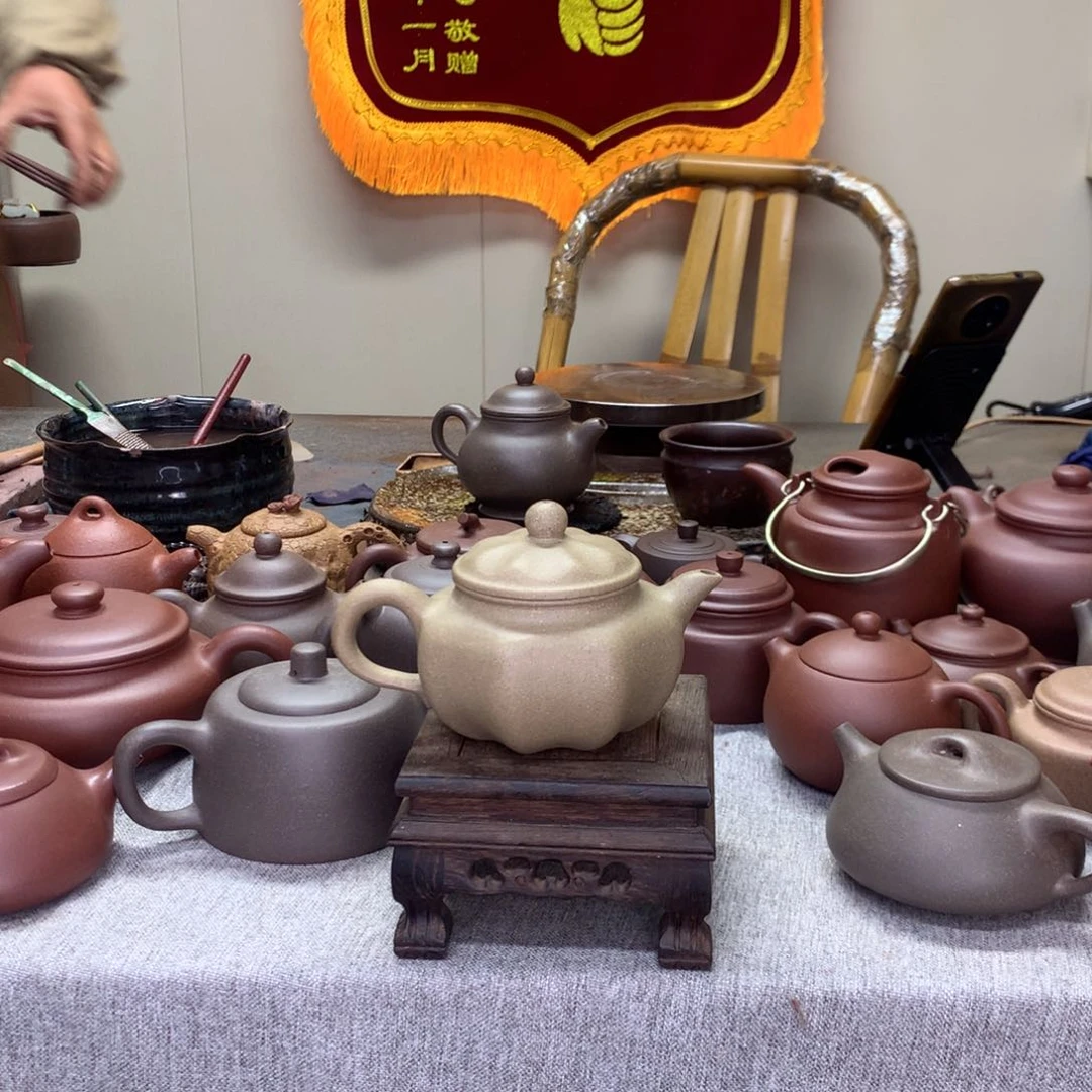 段泥茶壶八面玲珑260C半手工制作