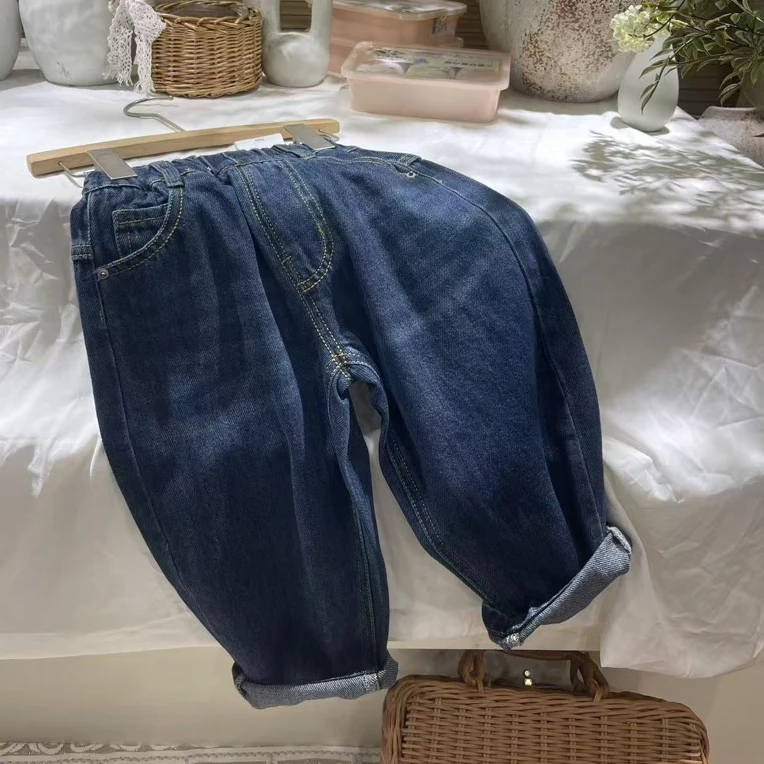 A4-1。22715男童新款洋气时尚宽松牛仔裤潮流百搭长裤