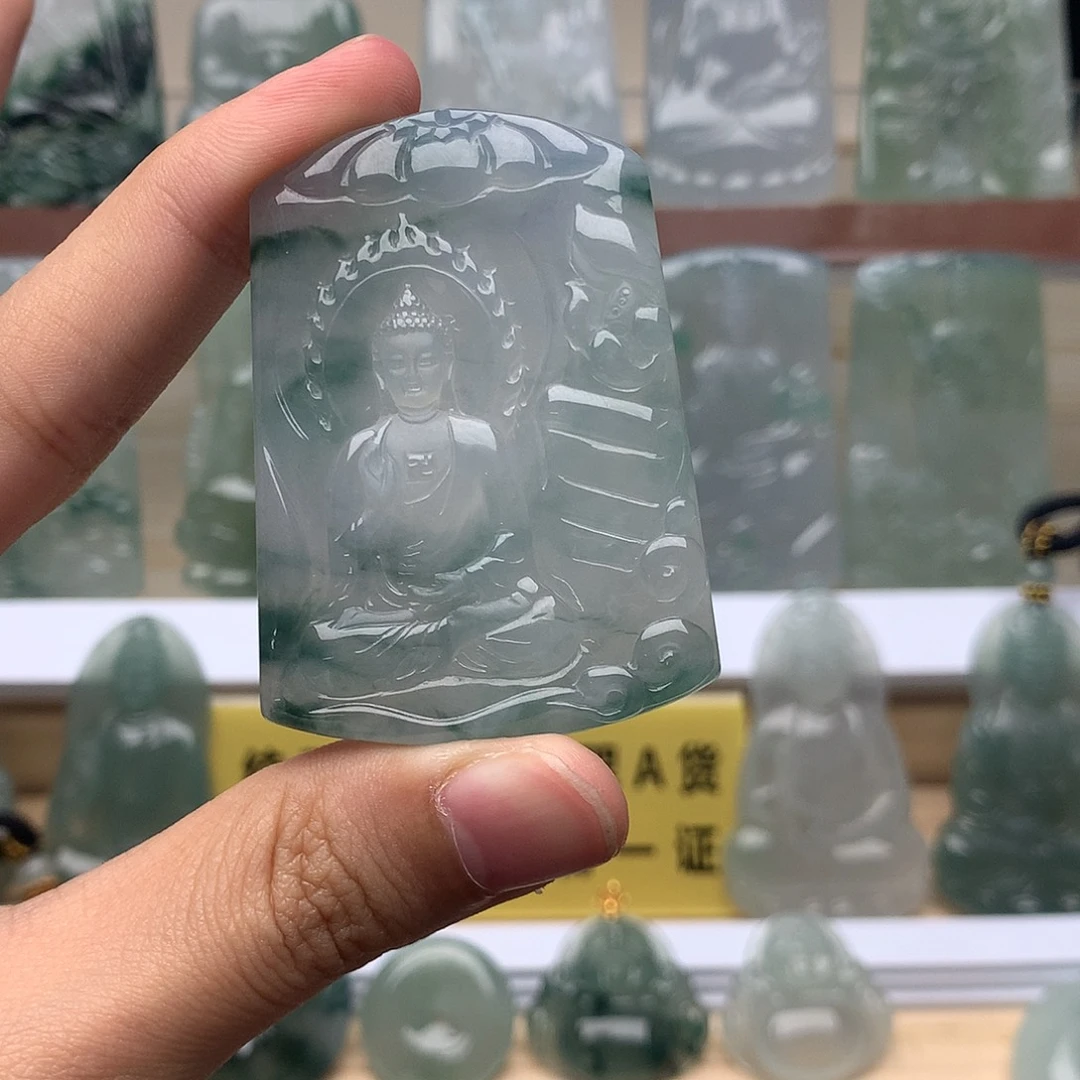 ℳ***土翡翠未镶嵌颈饰阿弥陀佛