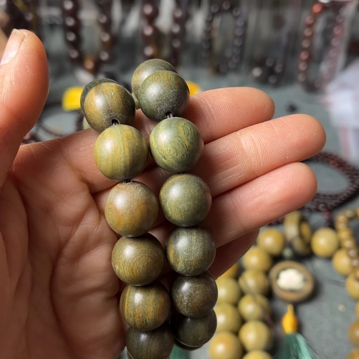 木念****逐绿檀1.5×21手持00000000