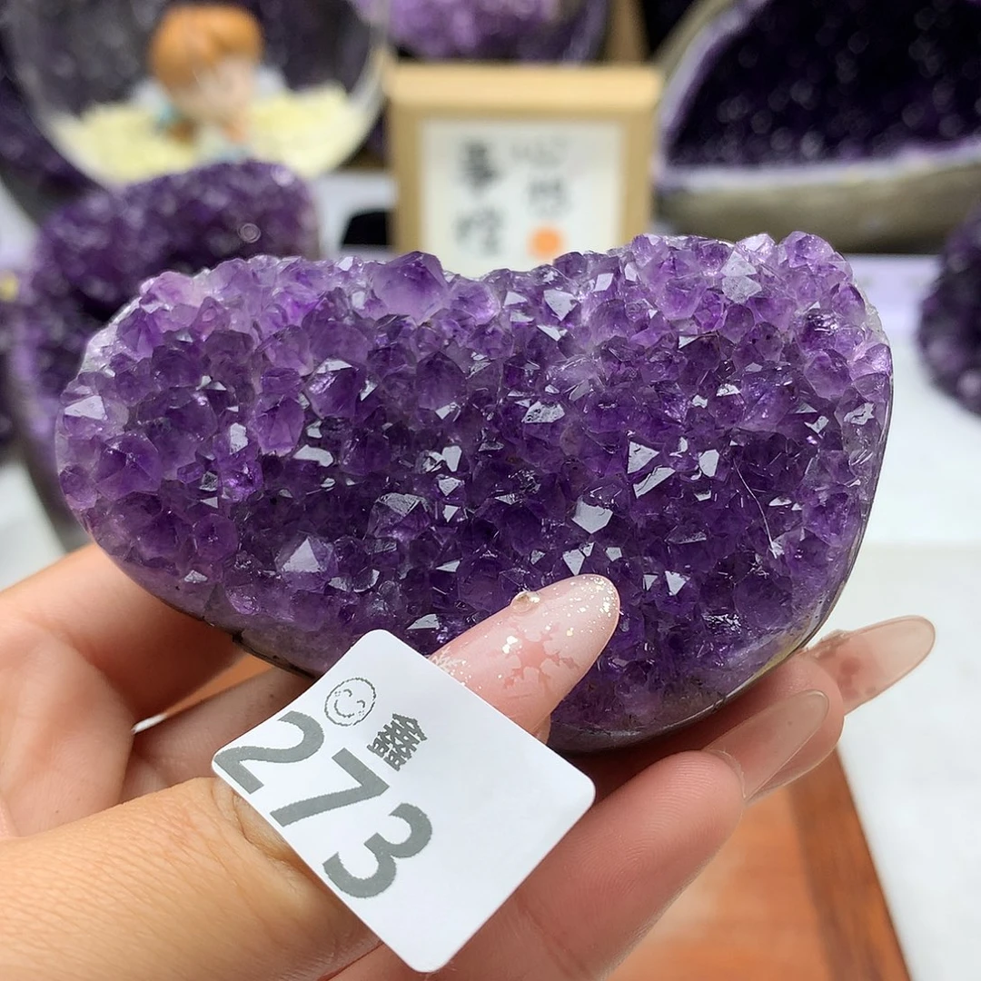 未镶嵌大型摆件（非配饰）水晶