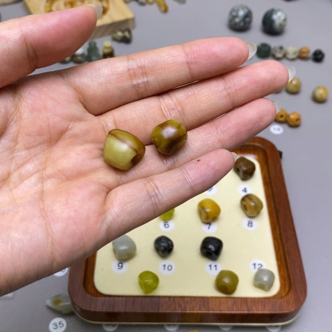 蛇纹石玉合金配饰芬**织