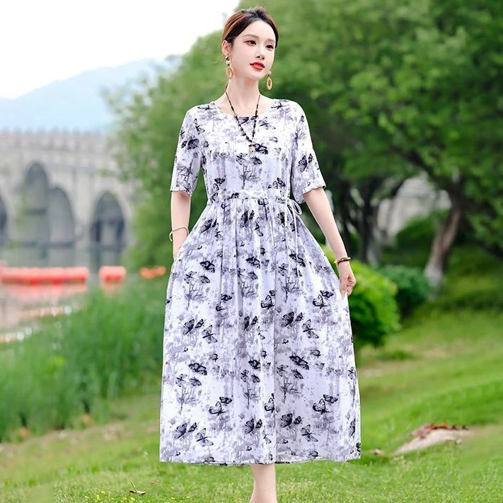 新款棉绸碎花连衣裙显瘦遮肚子夏季时尚气质人造棉民族风长裙子女