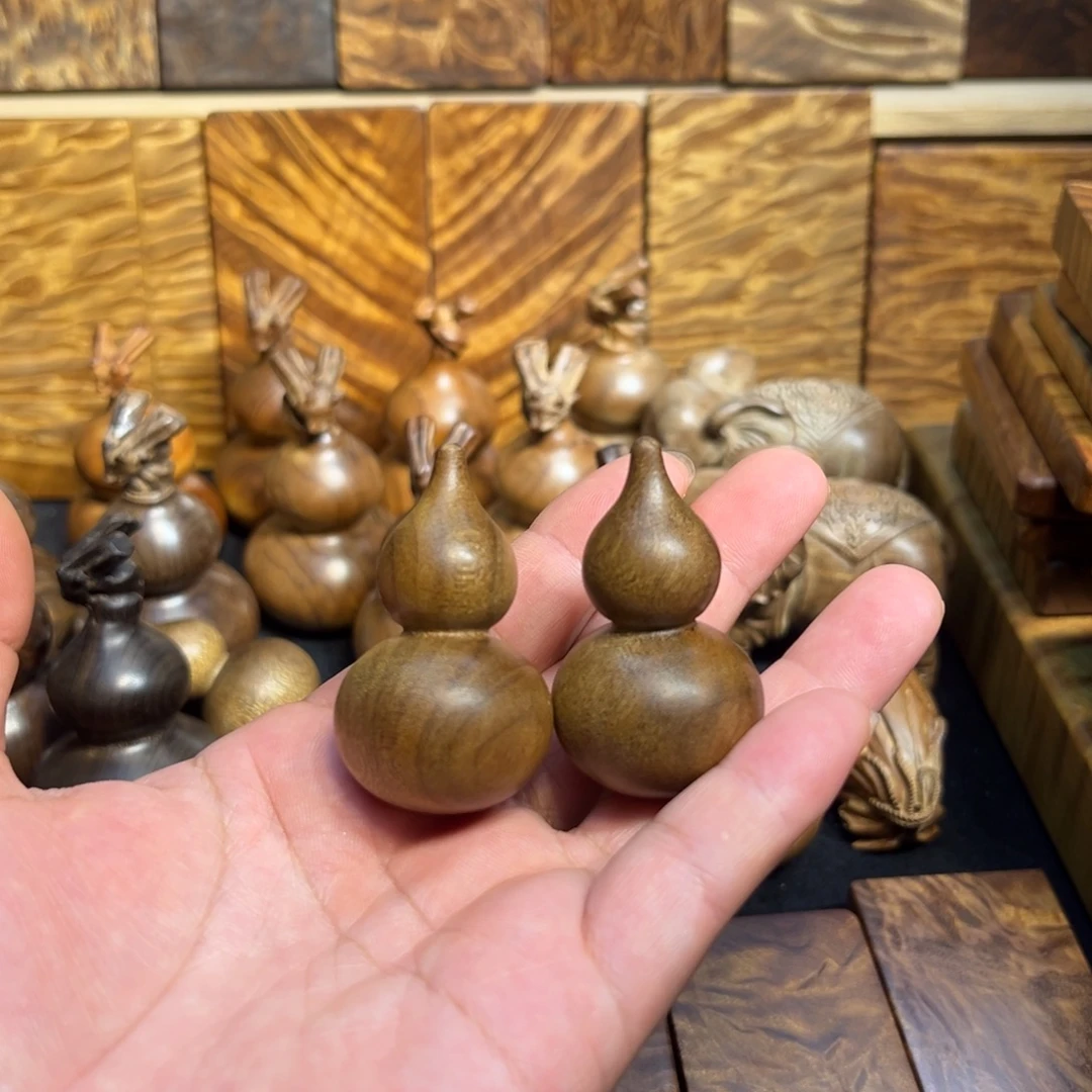 小***跑金丝楠小叶桢楠葫芦