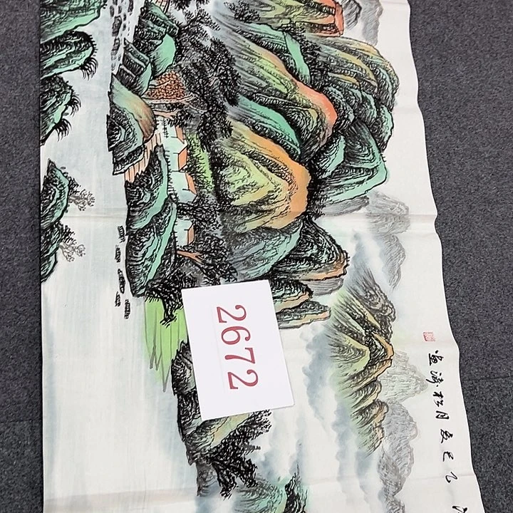 竖款周一愉快哈，喜欢看看吧……