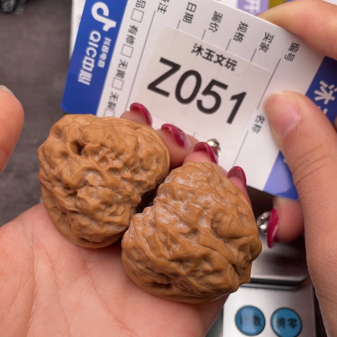 文玩核桃吊坠394035肉