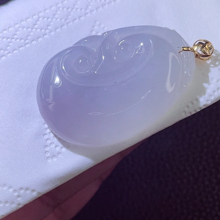 颈饰18K金镶嵌翡翠翡翠