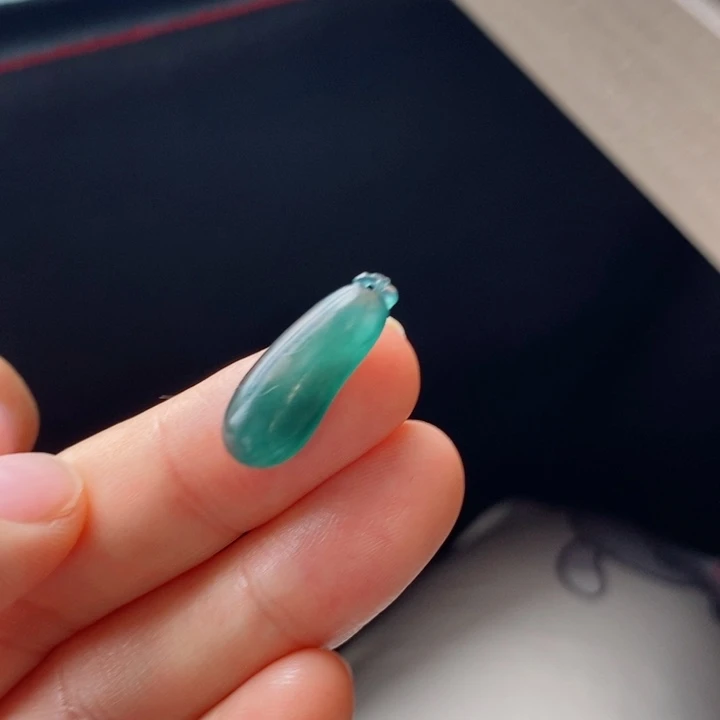 定制翡翠未镶嵌瓜