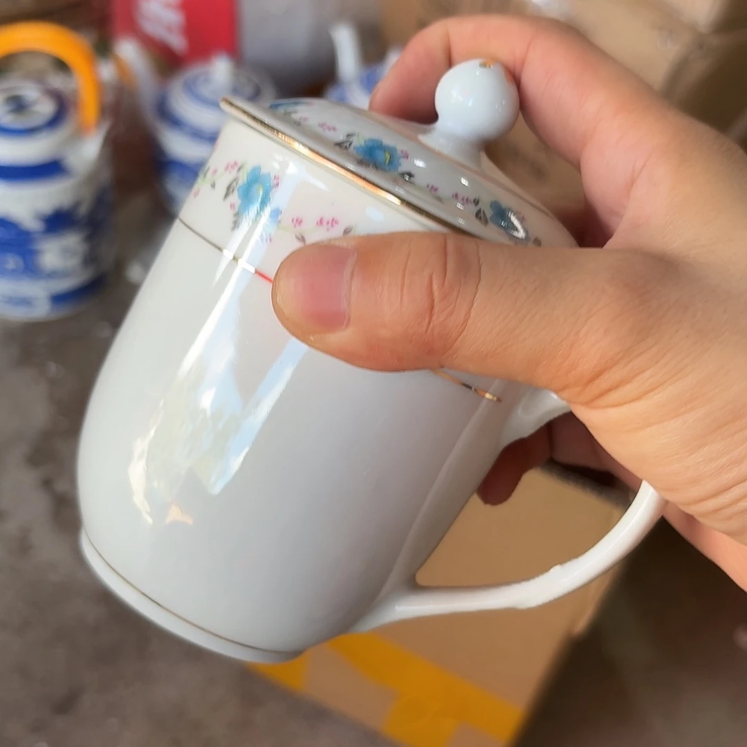 景德镇现代陶瓷用品