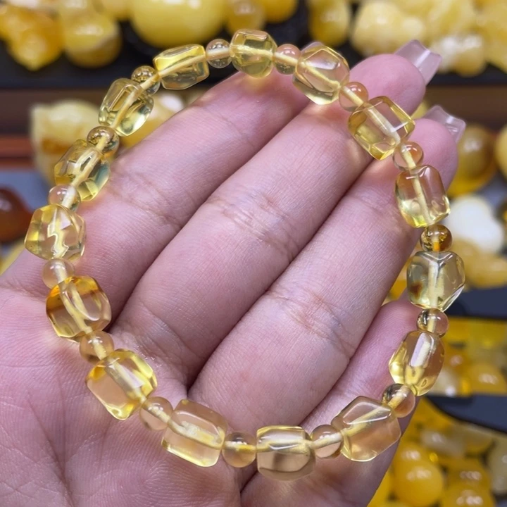 琥珀未镶嵌珠宝奇石