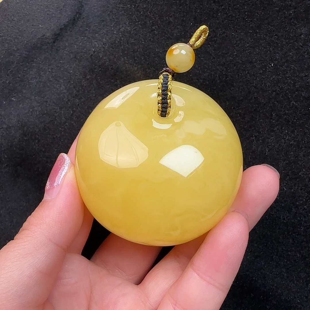 蜜蜡未镶嵌珠宝奇石