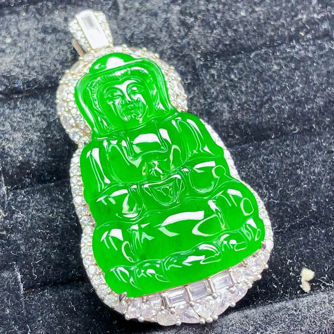 翡翠未镶嵌颈饰999