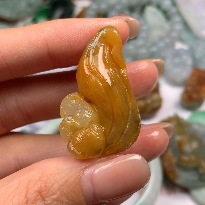 定制翡翠未镶嵌翡翠