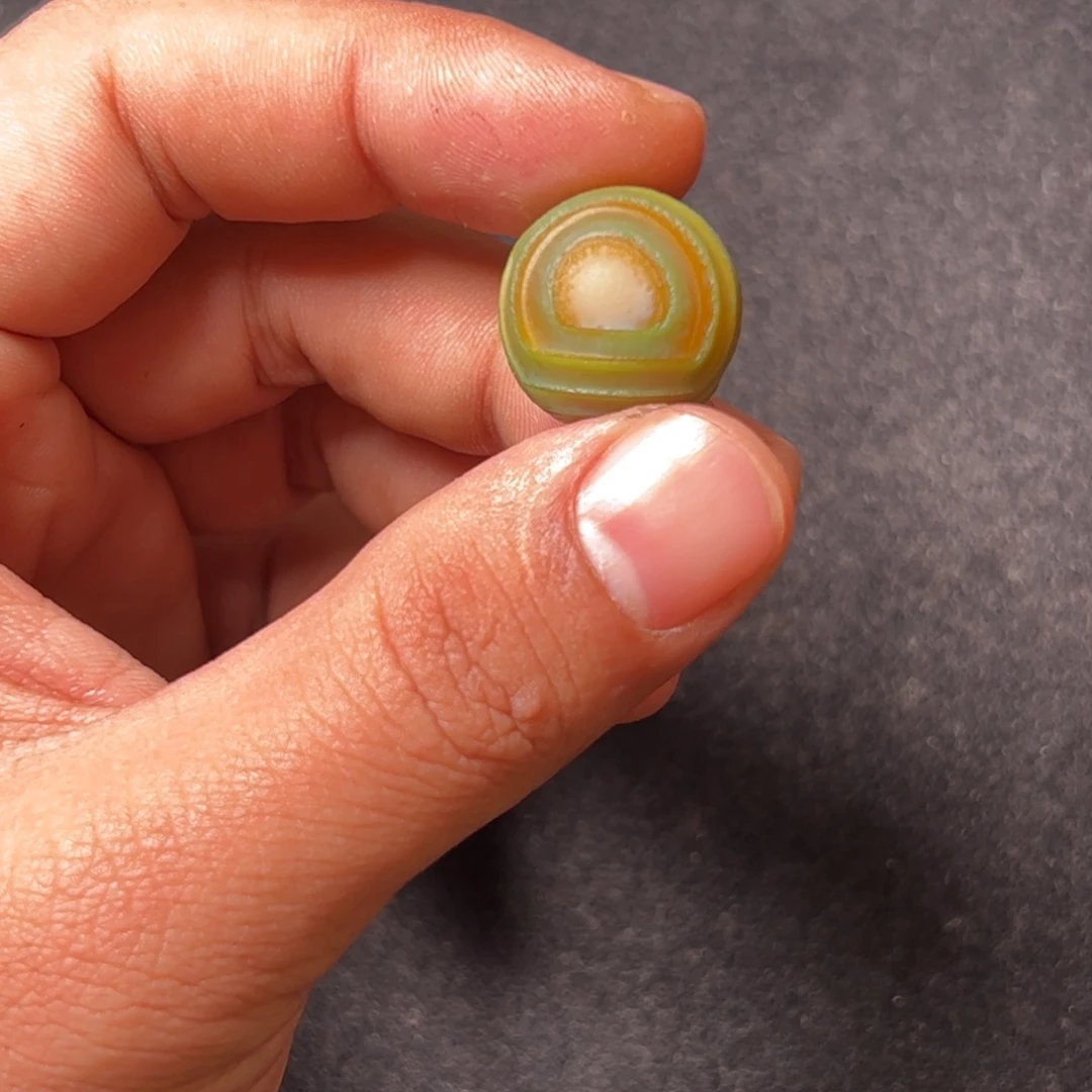 执****玛瑙/玉髓未镶嵌配饰