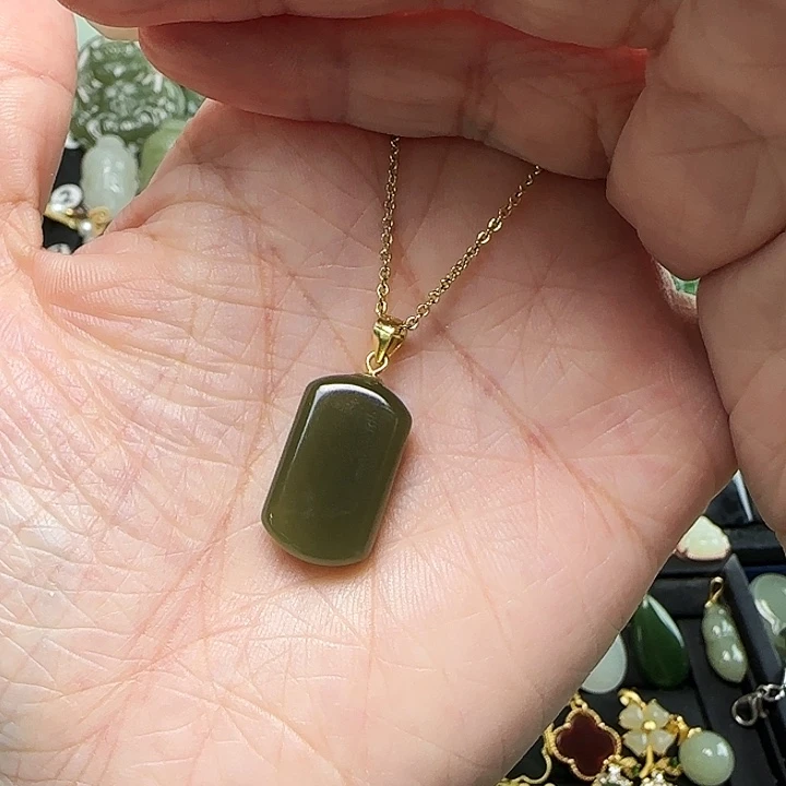 颈饰银S925镶嵌和田玉