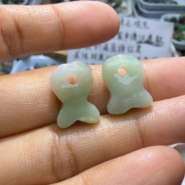 和田玉未镶嵌珠宝奇石