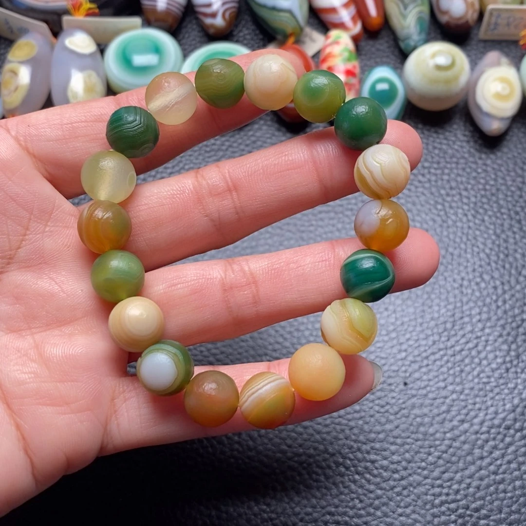 未镶嵌颈饰玛瑙/玉髓