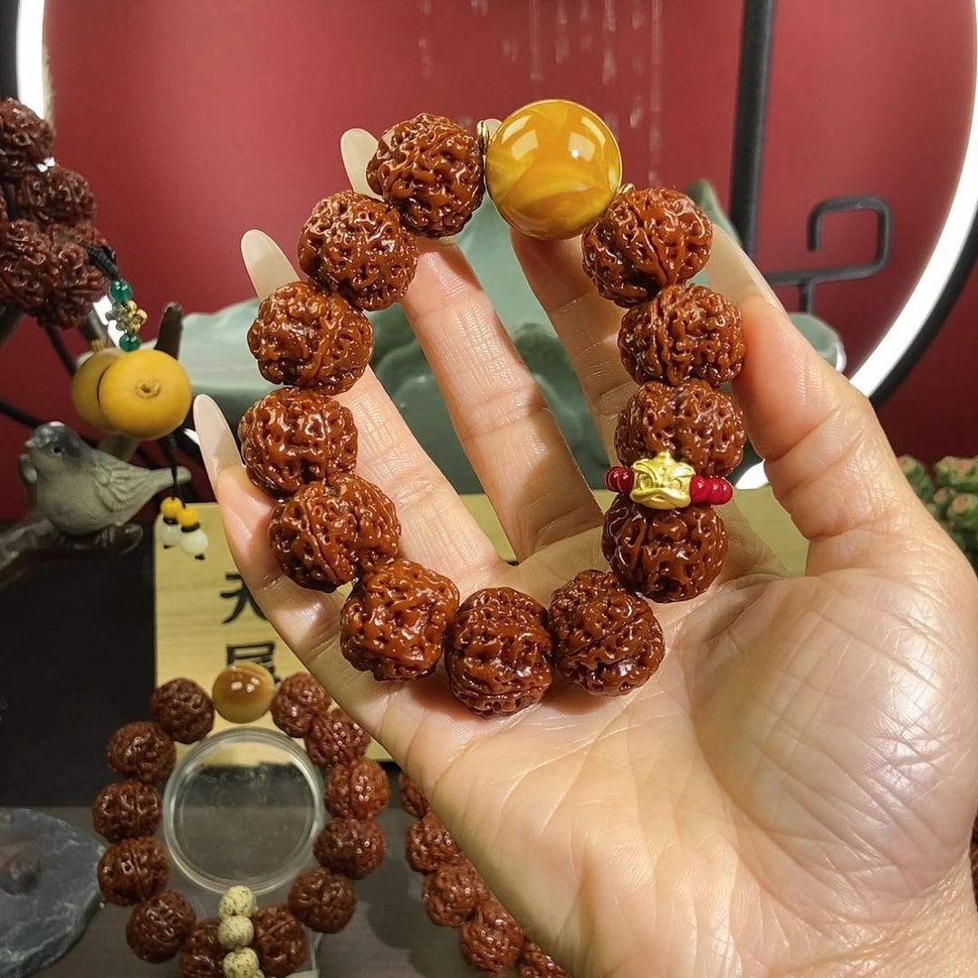 金刚菩提吊坠621。              