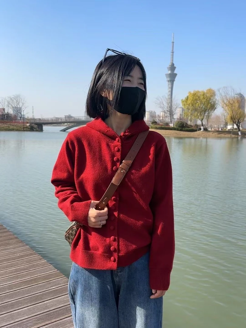 新年红色休闲连帽单排扣毛衣开衫秋冬洋气针织衫外套打底上衣