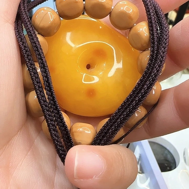 1***月猴头核桃吊坠猴头手串