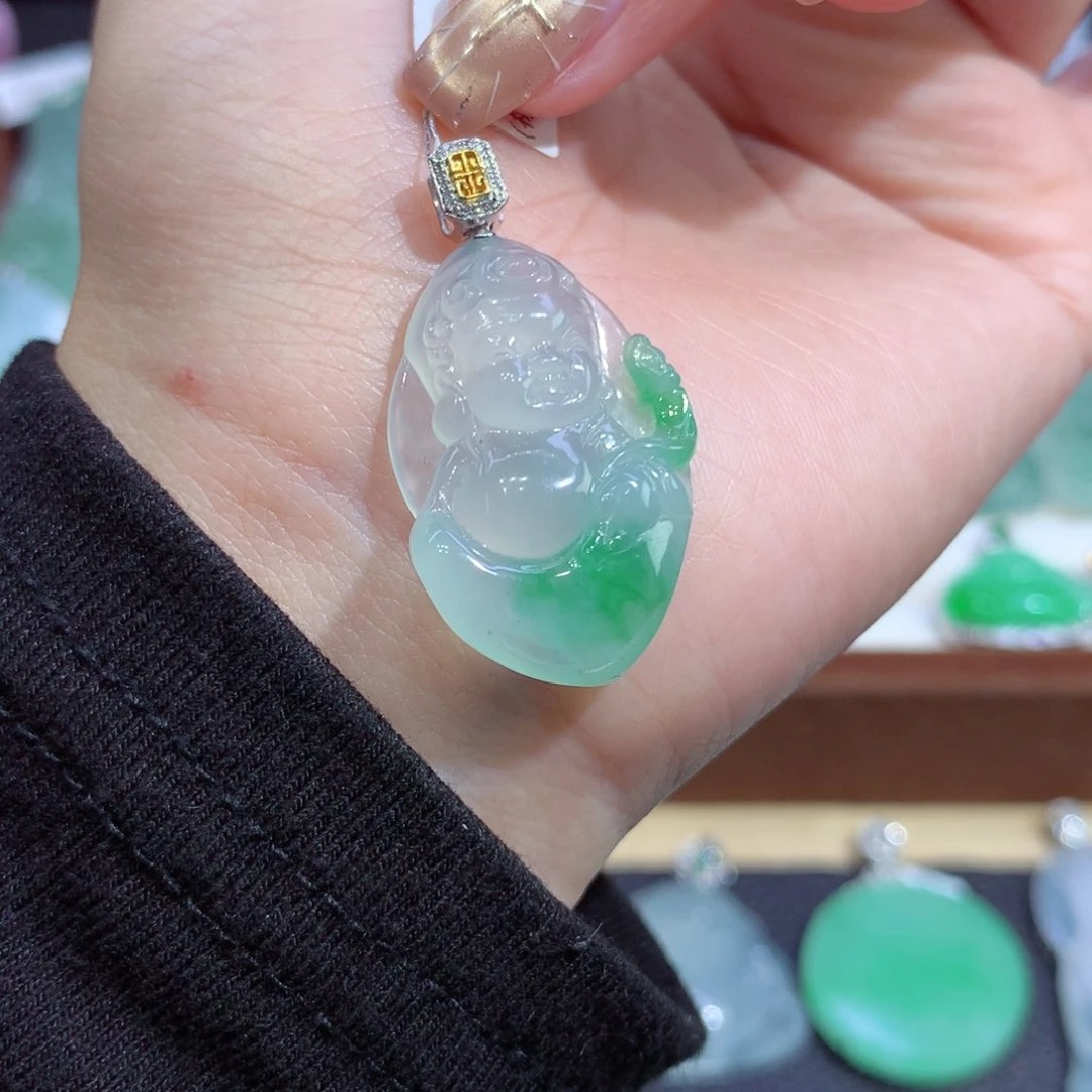 吊坠(不含链)18K金镶嵌翡翠