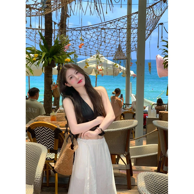 夏季新款修身显瘦气质时尚设计感度假风露背无袖上衣休闲宽松长裤