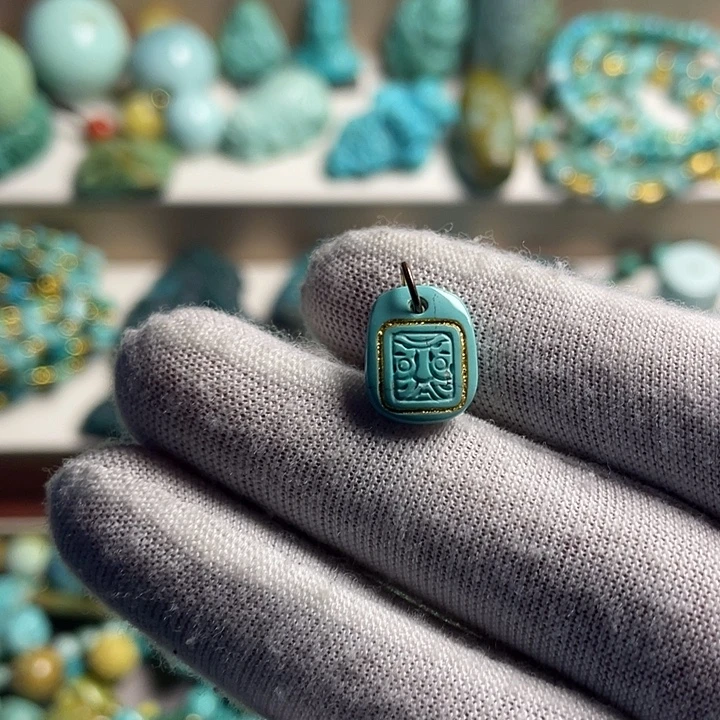 绿松石未镶嵌绿松石