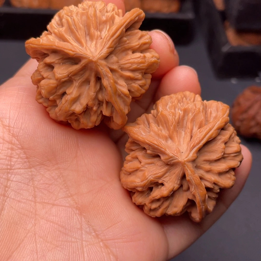 把件文玩核桃秦岭山脉文玩核桃