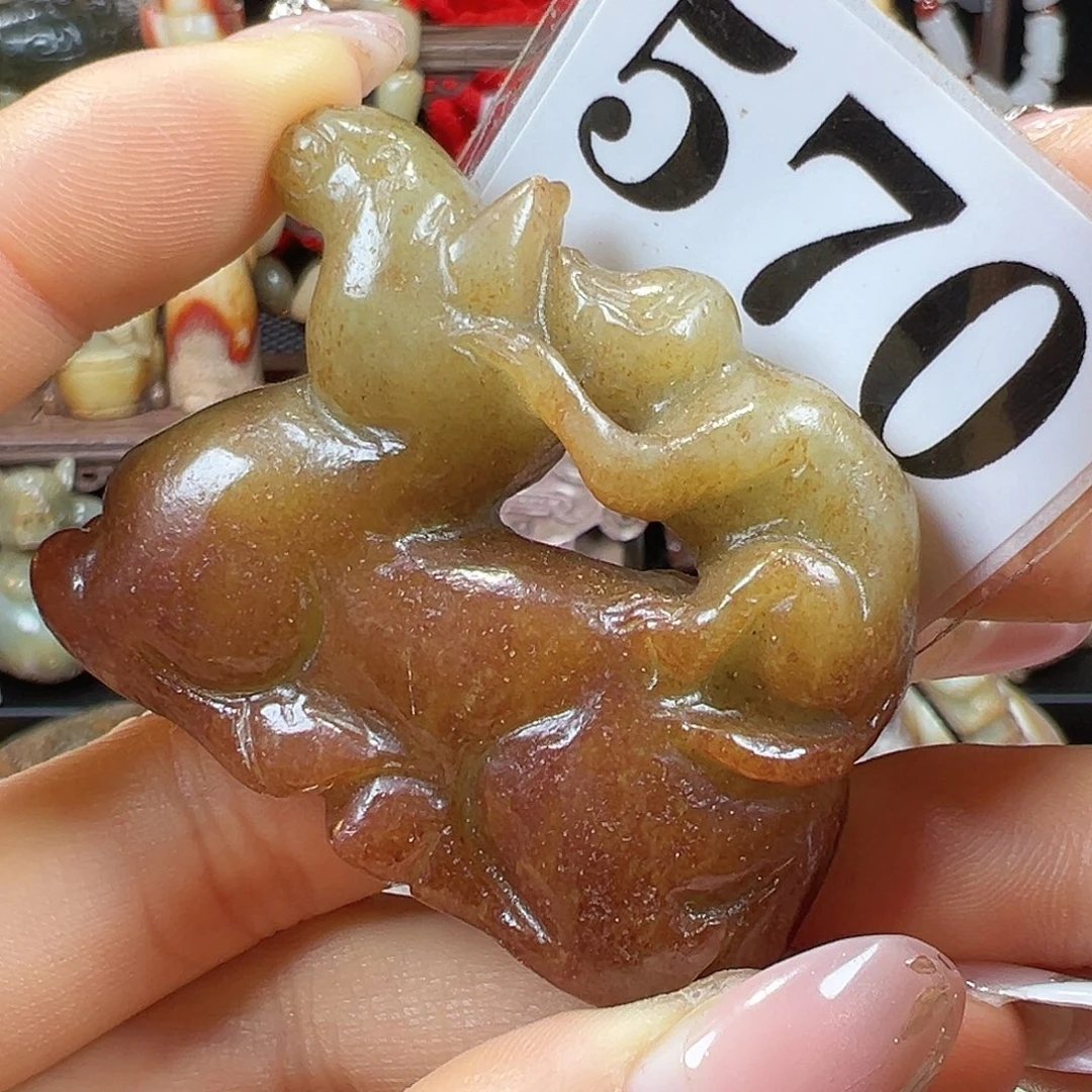 和田玉未镶嵌挂件