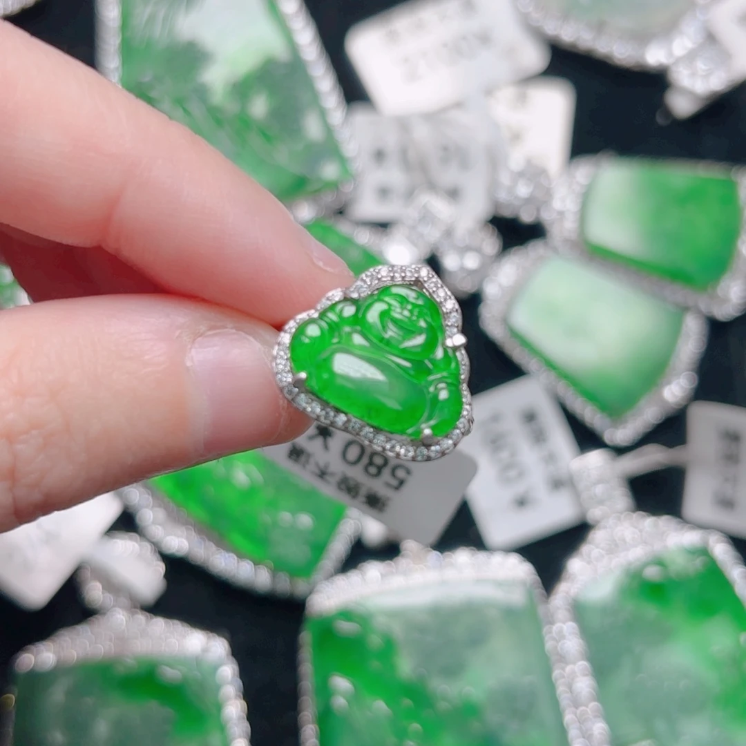 翡翠颈饰银S925镶嵌佛公