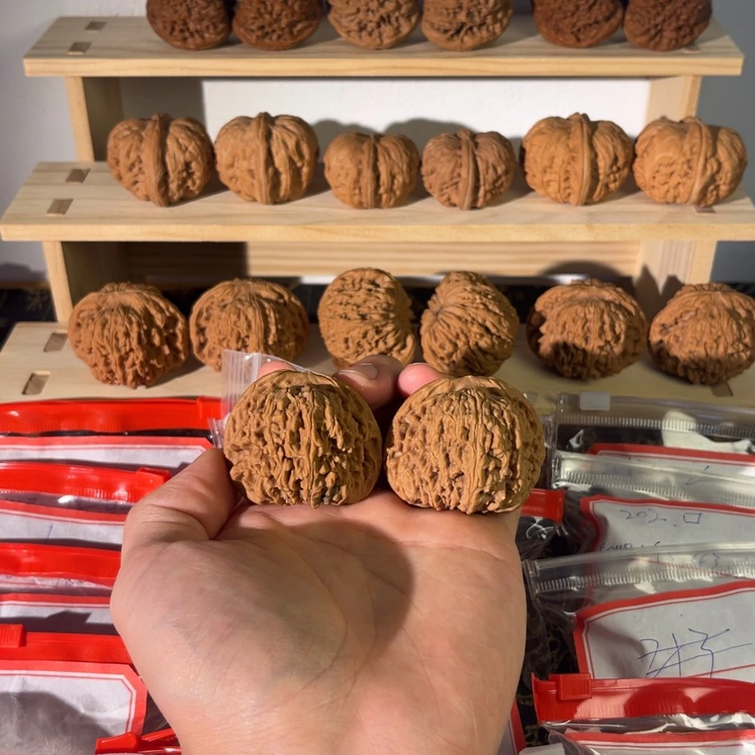 吊坠文玩核桃45南疆石球疆