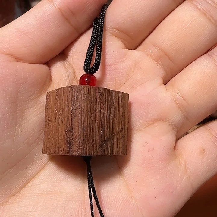 藤类降真香d1原料直切手把件多样性发其一