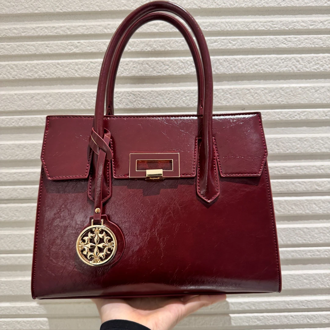 母亲节礼物红色包包结婚包大气新款轻奢中年婆婆女款手提包斜挎包