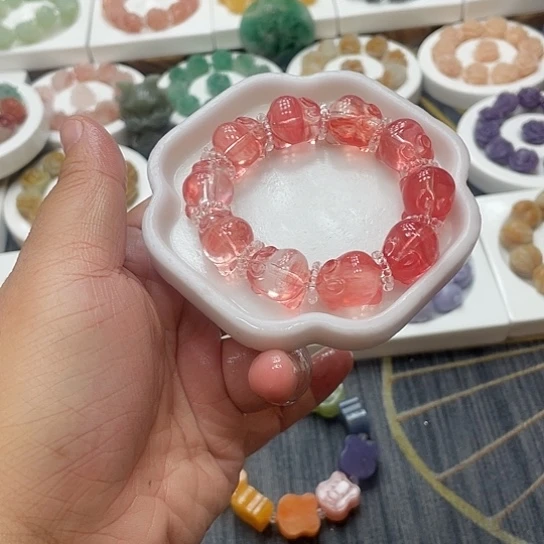 石英质玉（非洲翠）合金手串