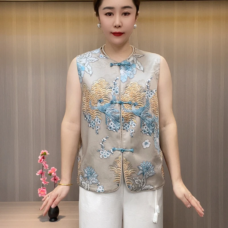 928夏季新款无袖凉爽透气中老年马甲时尚气质时髦中高档妈妈装