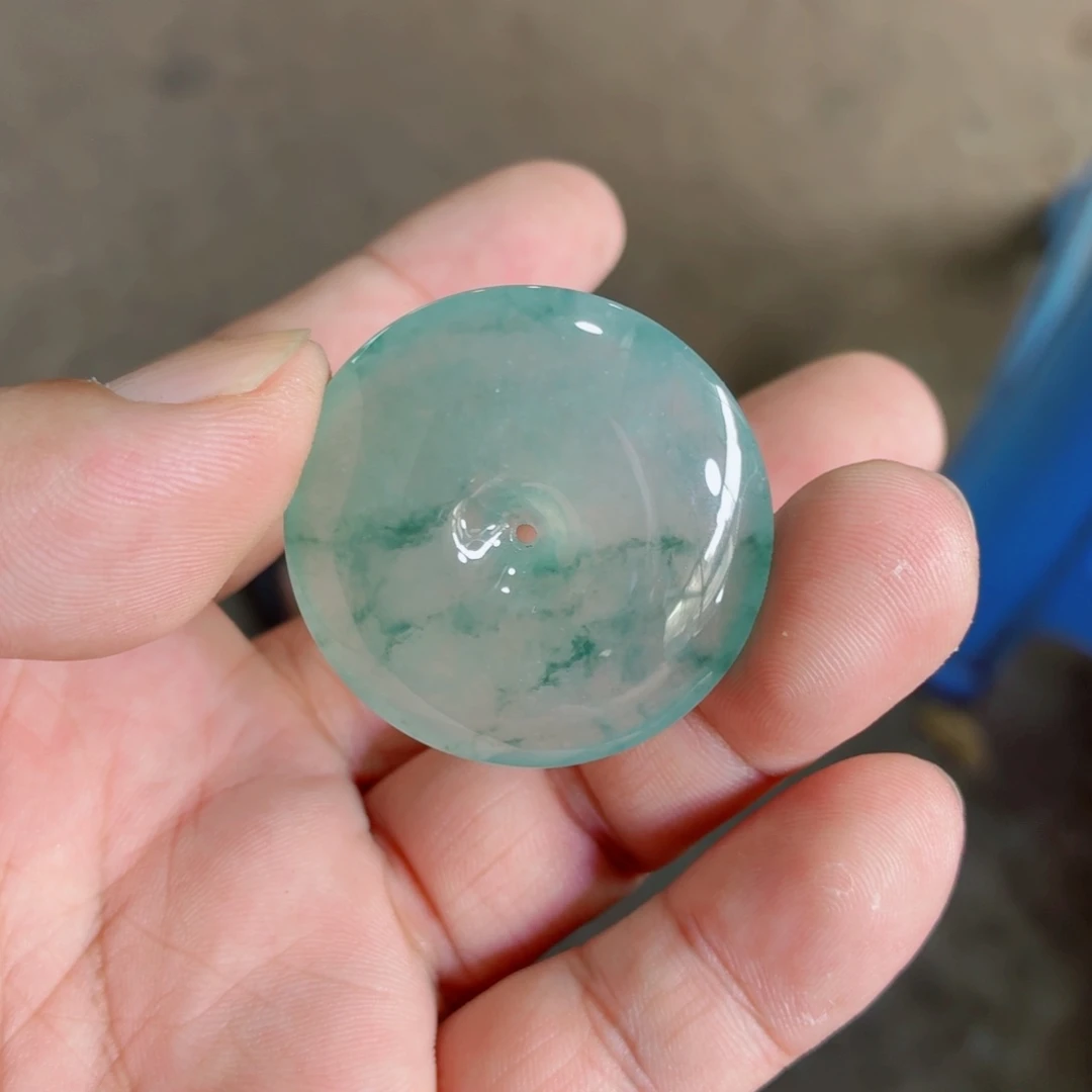 定制翡翠未镶嵌扣子