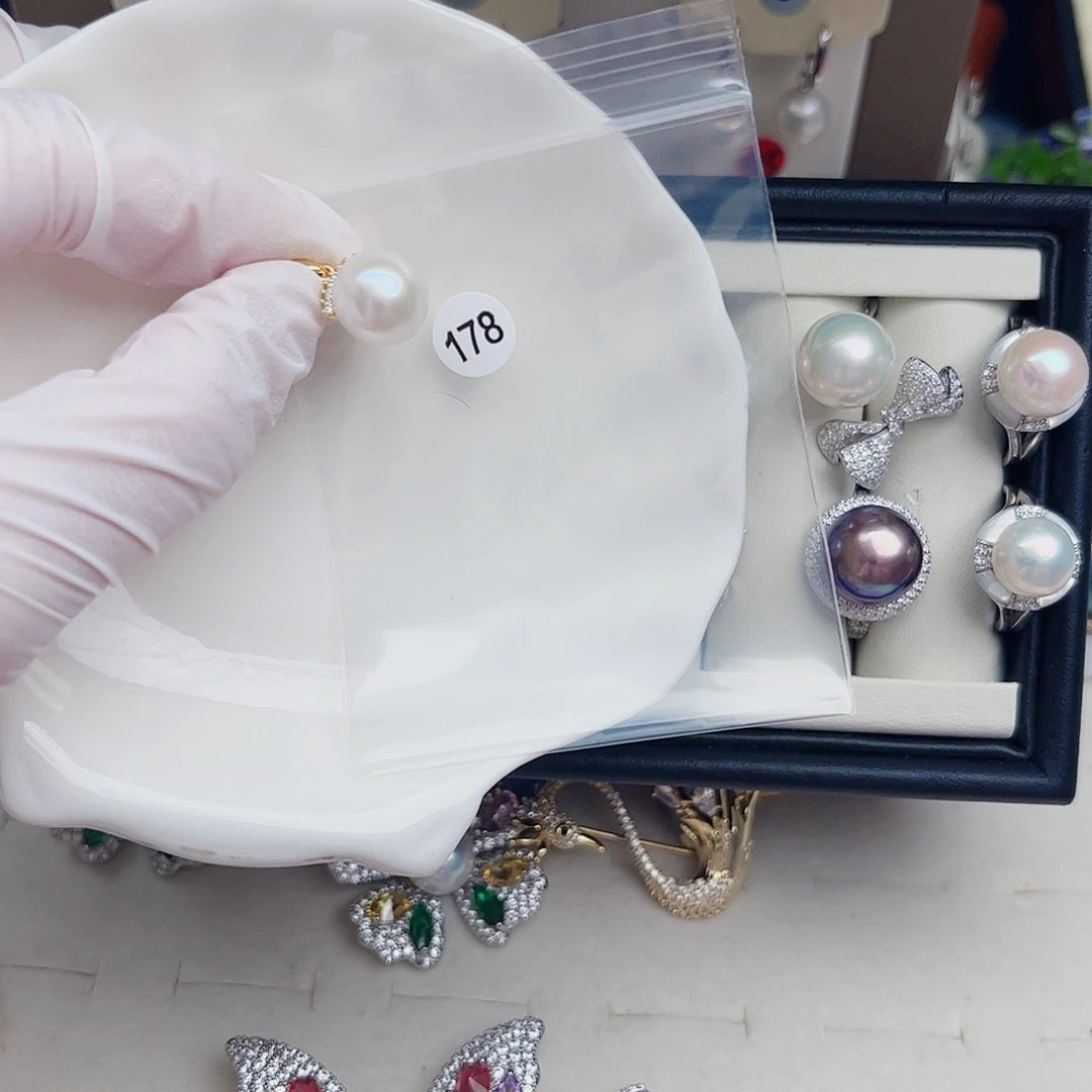 银S925镶嵌淡水珍珠耳饰