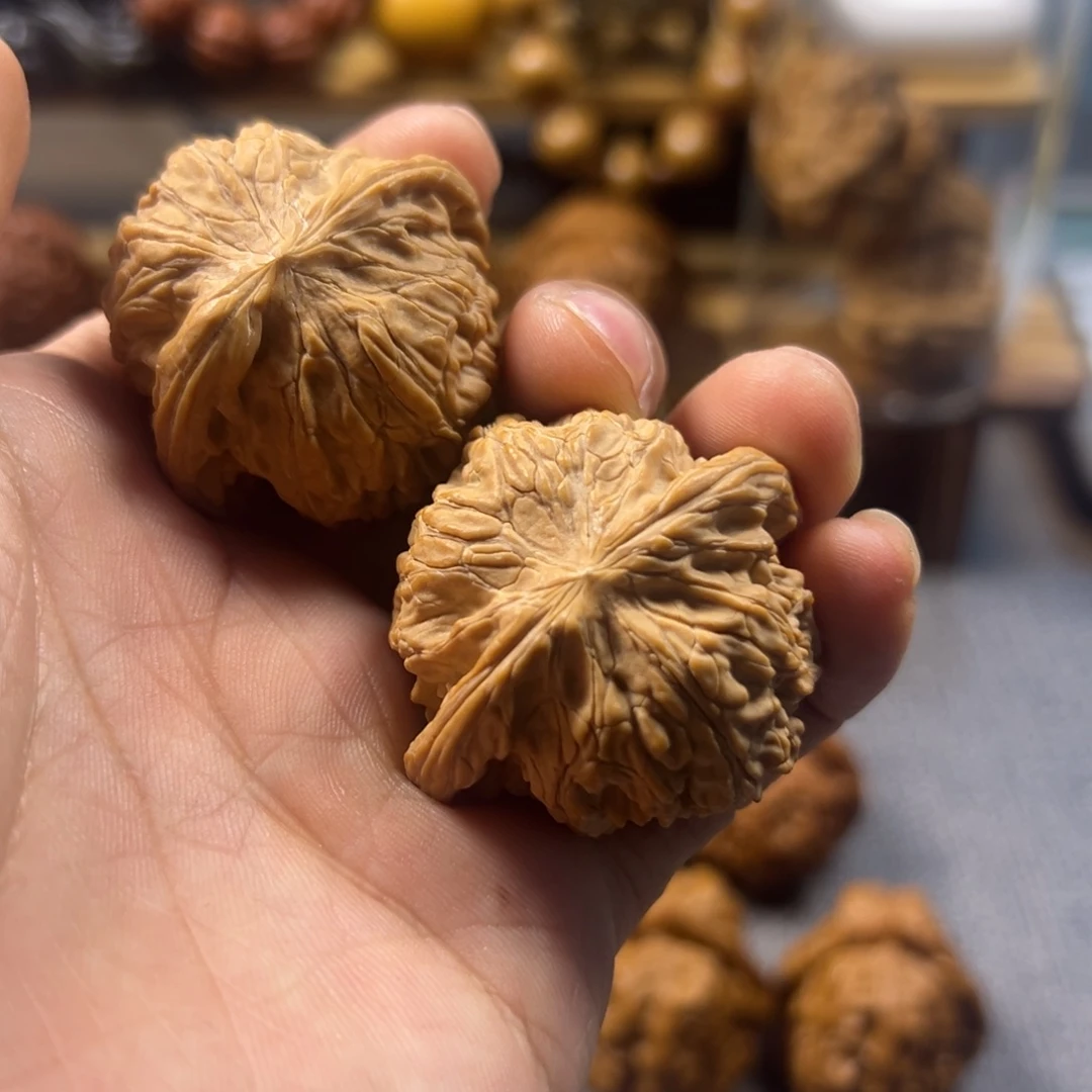 王***傅桃核吊坠文玩核桃