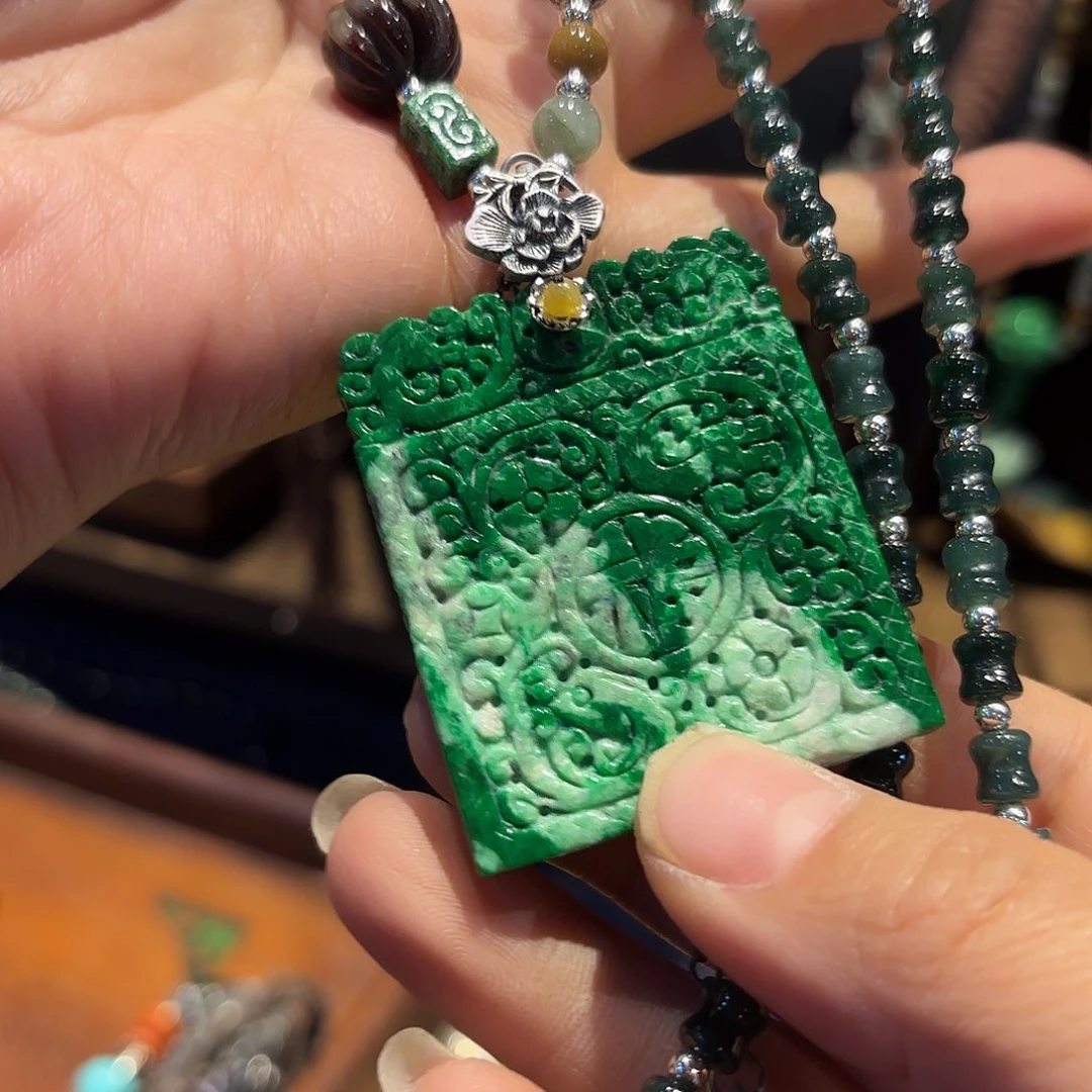 翡翠颈饰未镶嵌原创