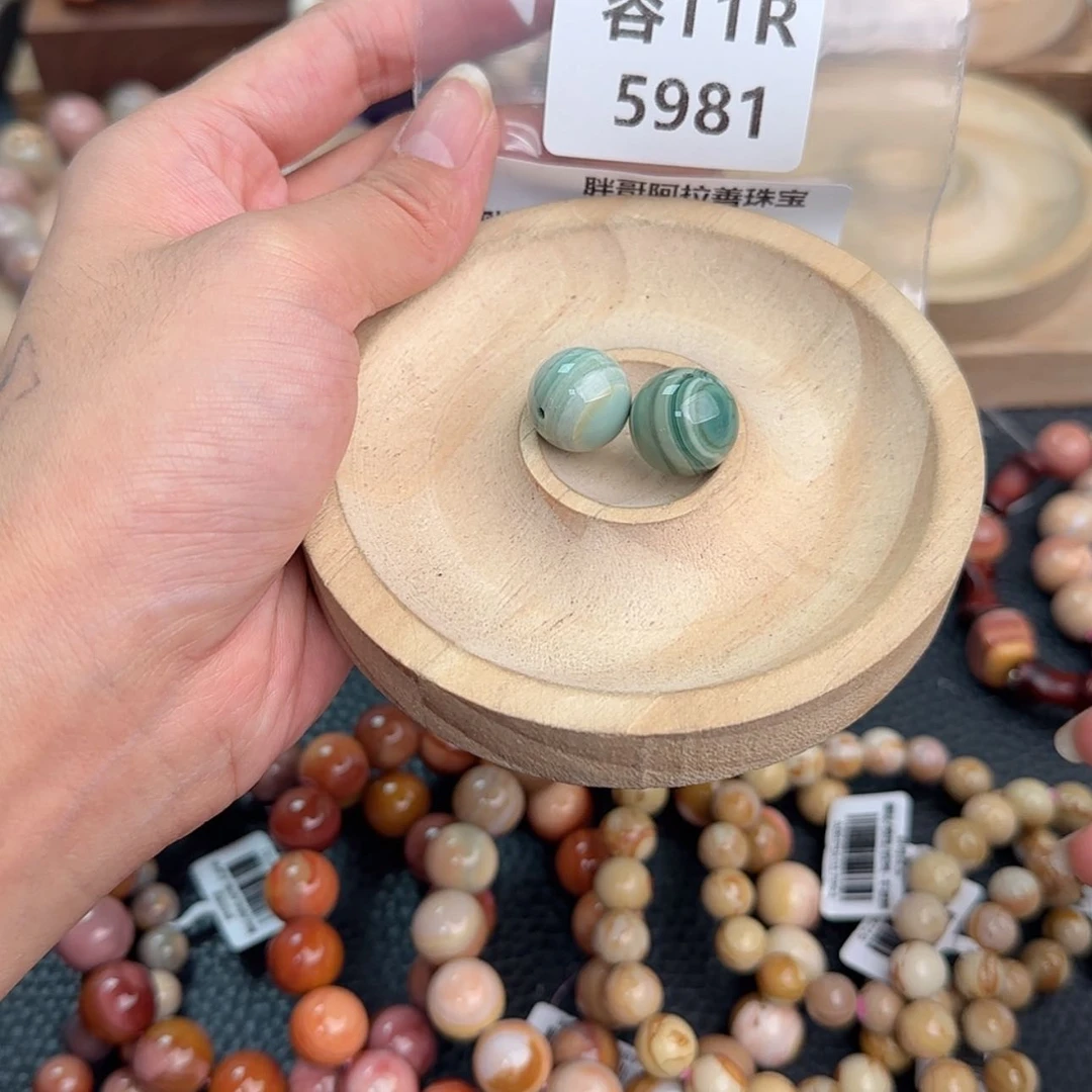 【闪购商品】石英质玉手链未镶嵌N**o