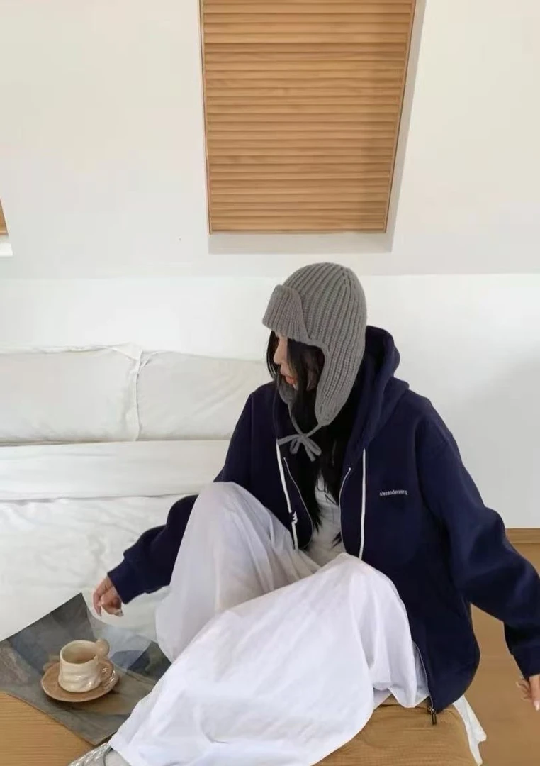 鑫燃KIKI  韩系氛围针织防寒护耳毛线帽  4A6145  BEE
