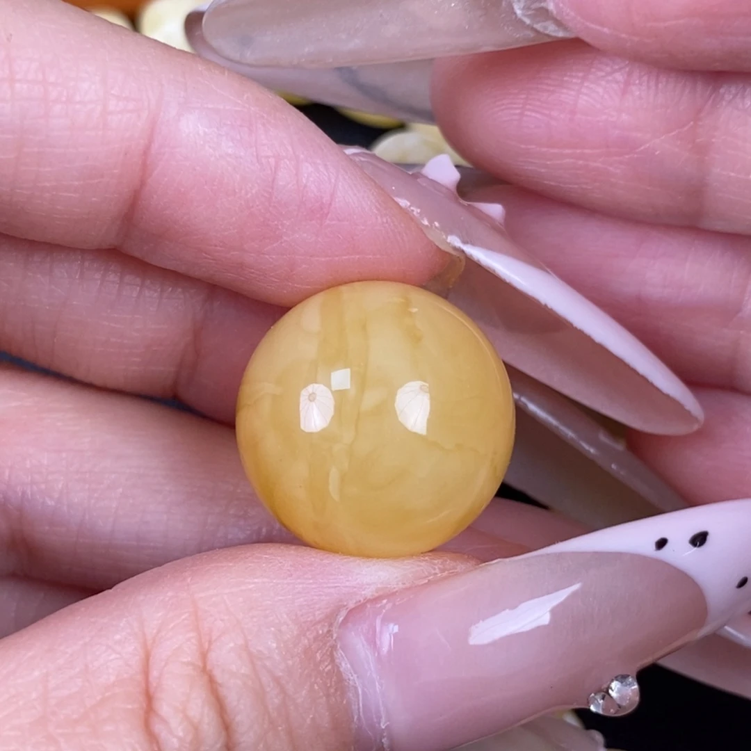 琥珀未镶嵌珠宝奇石238