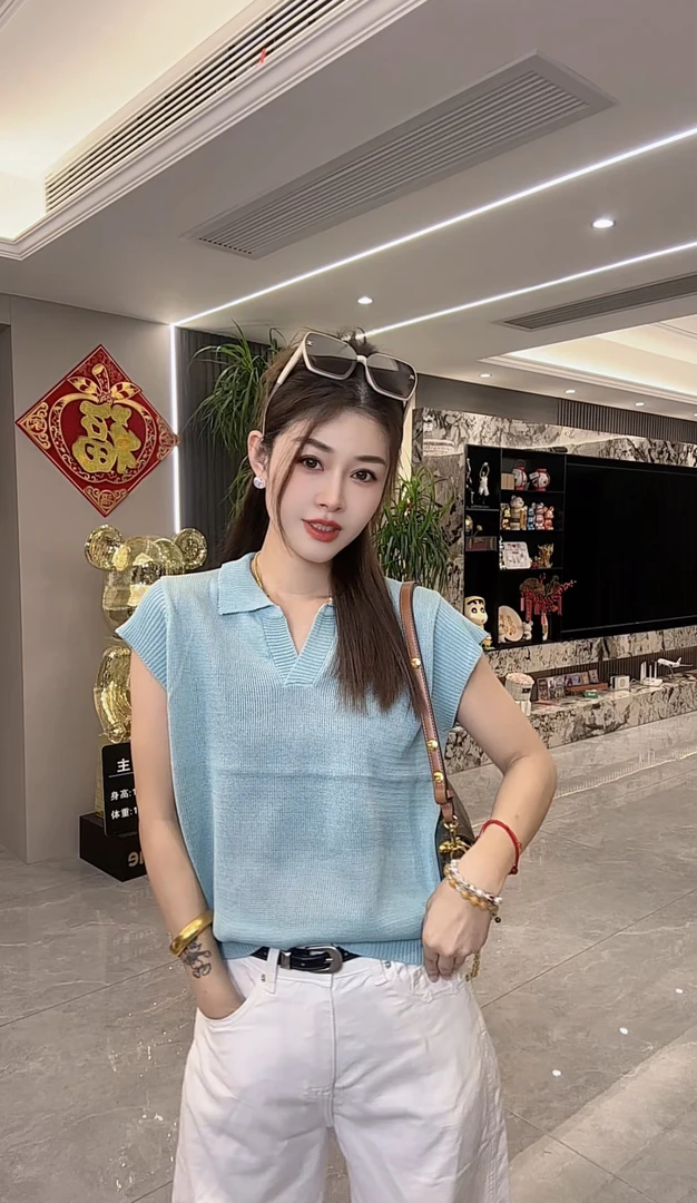 炫彩阁1949【翻领无袖糖果色针织上衣】