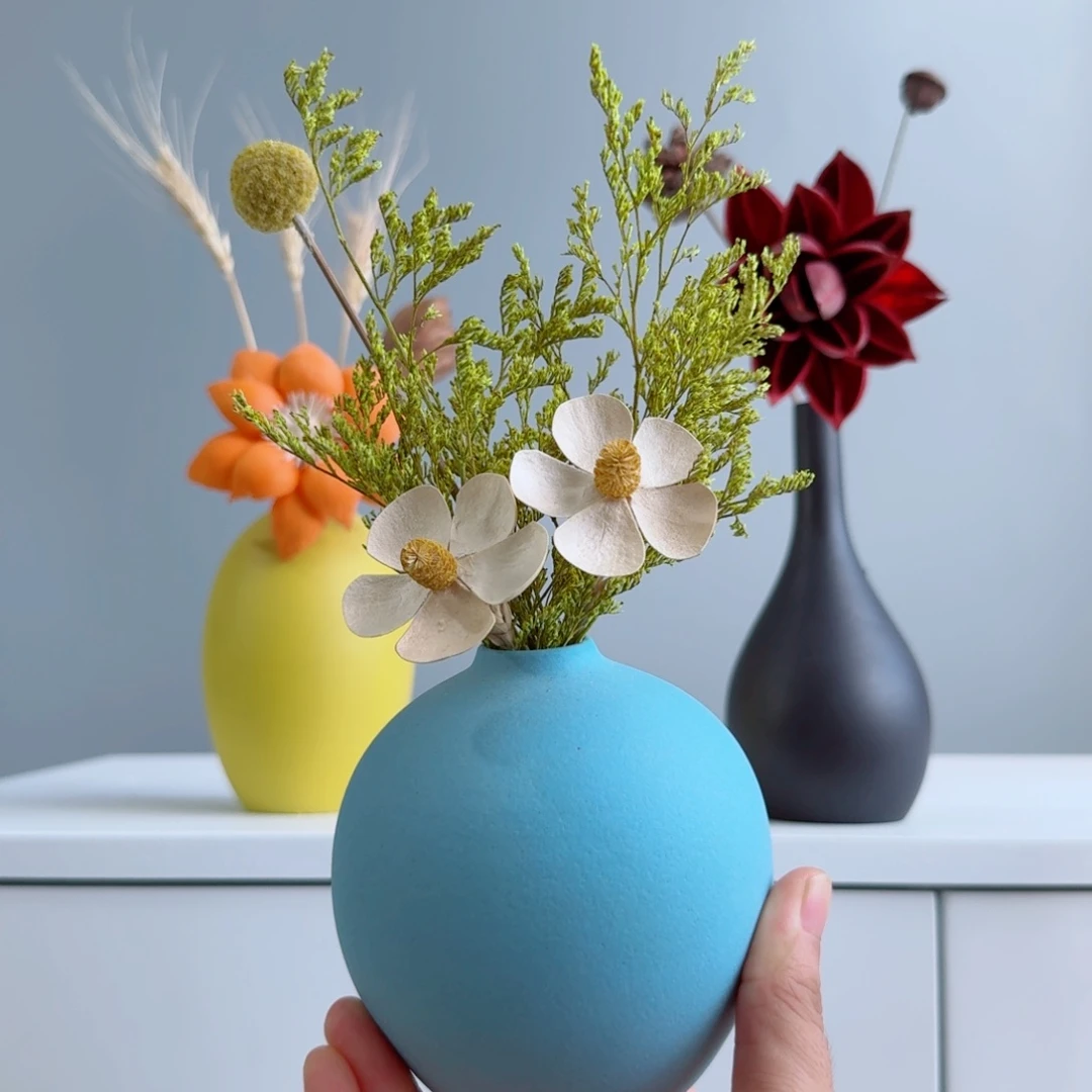 摆件陶瓷小花瓶摆件含花总高约20-30cm
