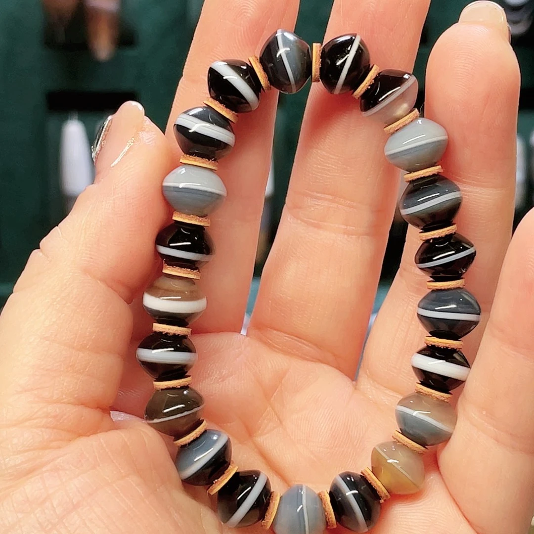 玛瑙/玉髓未镶嵌珠宝半成品