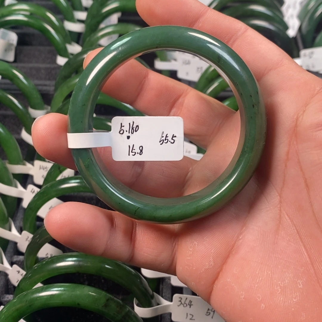 和田玉（碧玉）未镶嵌手镯55宽版有内裂